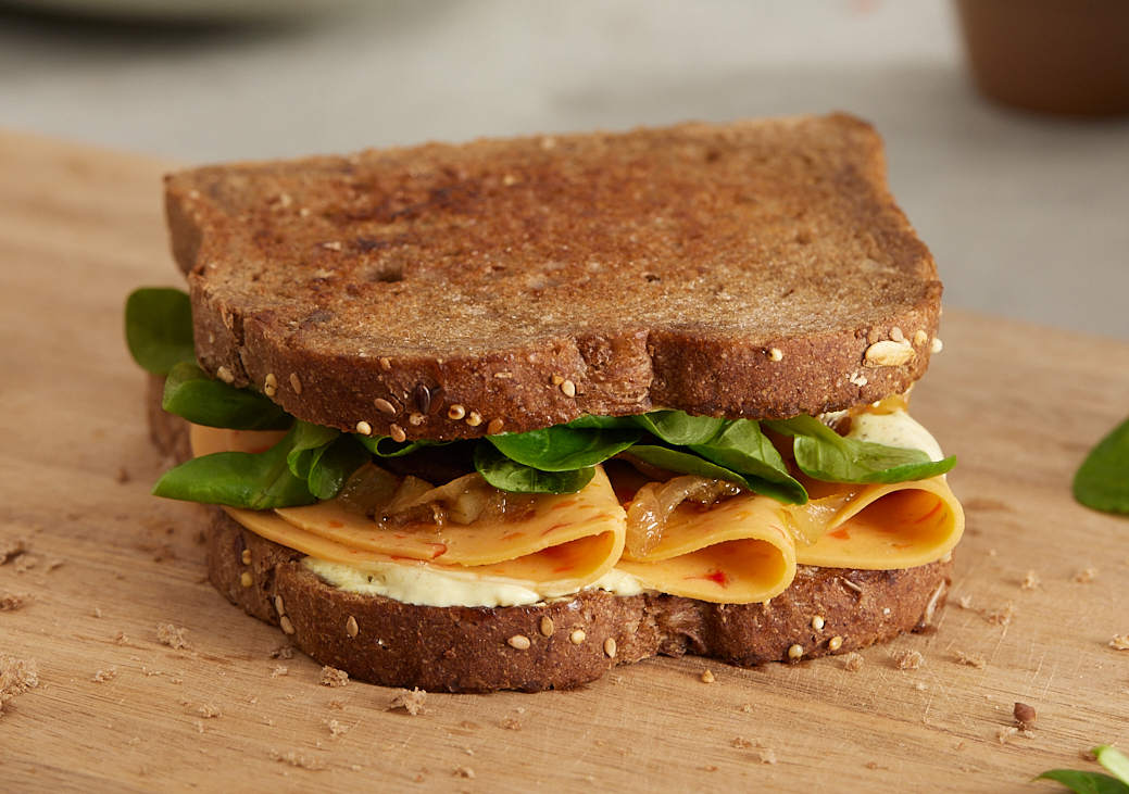 Sandwich con pan vegetal