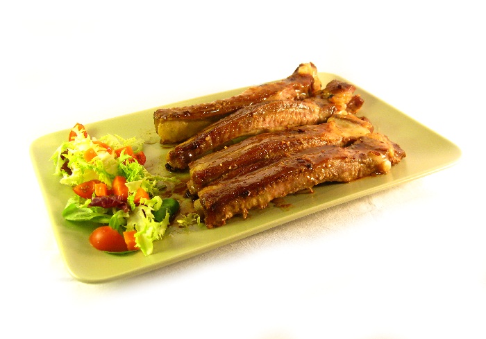 Ensalada de tomate con quesito