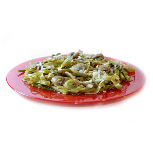 Tagliatelles con champiñones y espárragos verdes