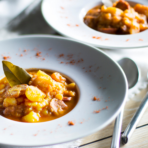 Cuscús de cordeiro con verduras