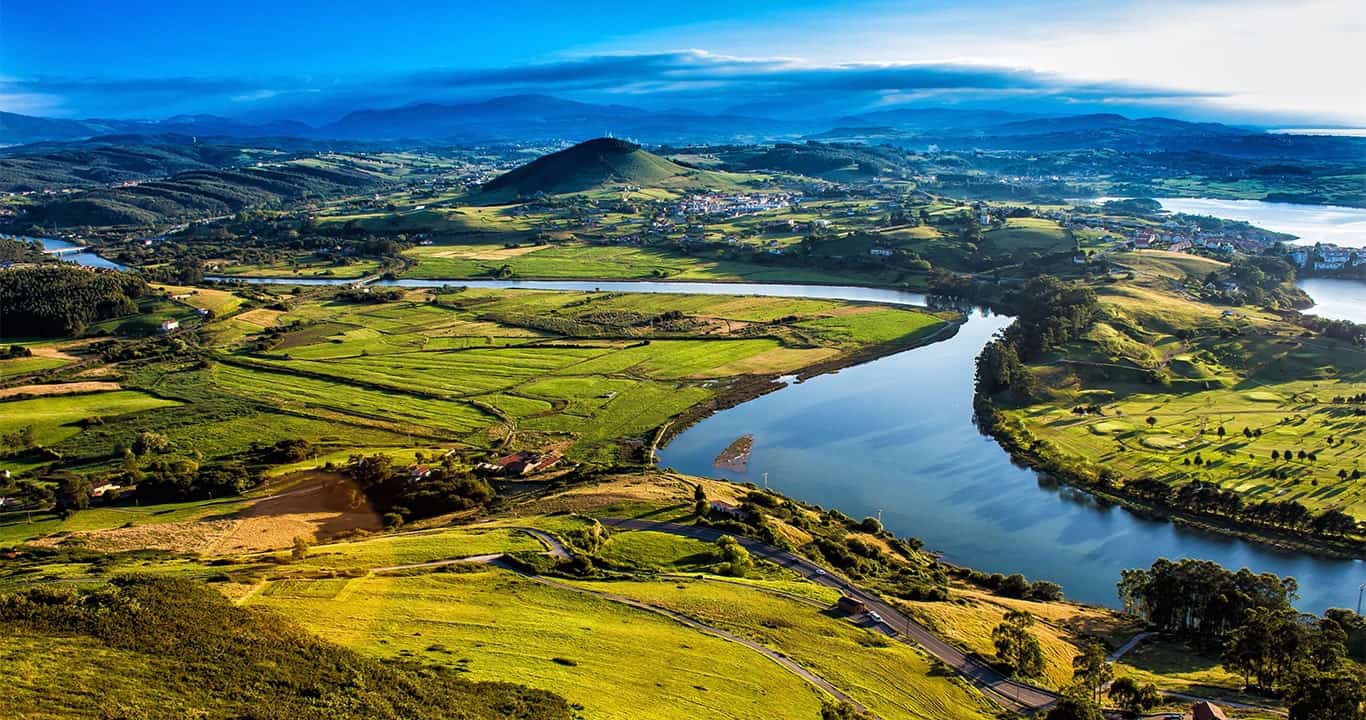 ¿Se puede viajar a las Islas Canarias en Semana Santa? 4 Moncloa cabecera liencres cantabria Moncloa