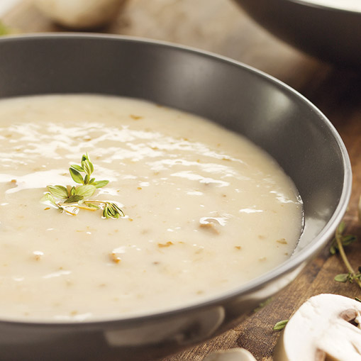 Pierna de cordero rellena con frutos y compota de manzana