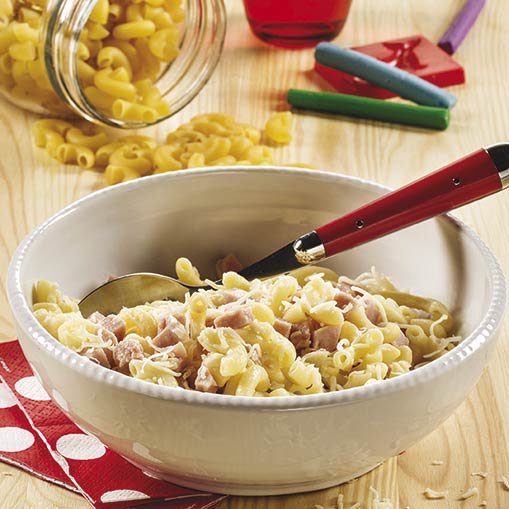 Macarrones con jamón y queso con robot de cocina