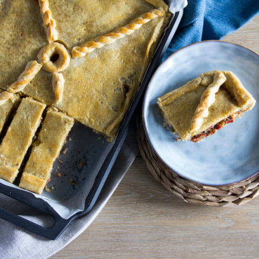Bakailao-enpanada barazkiekin.