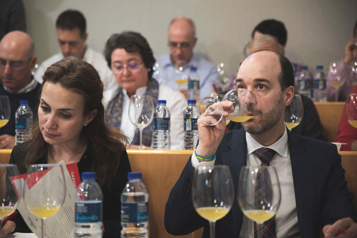 Ya tenemos en nuestras tiendas la nueva sidra EROSKI SELEQTIA D.O. EUSKAL SAGARDOA que fue elegida por nuestros clientes