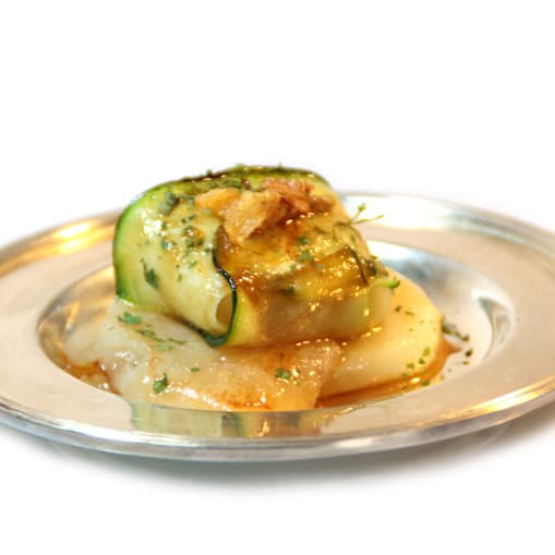 Ravioli de calabacín relleno con ajoarriero bacalao