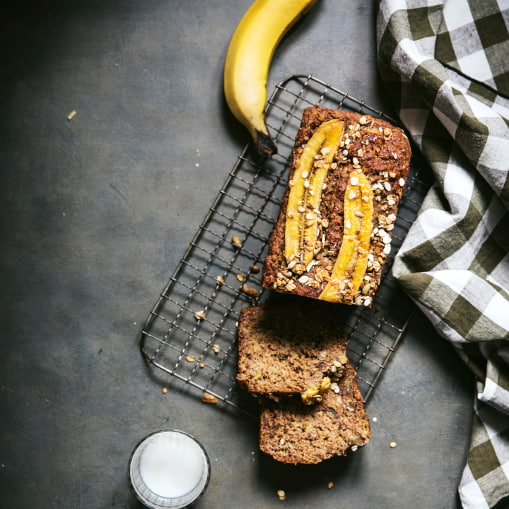 Pan de plátano y nueces saludable