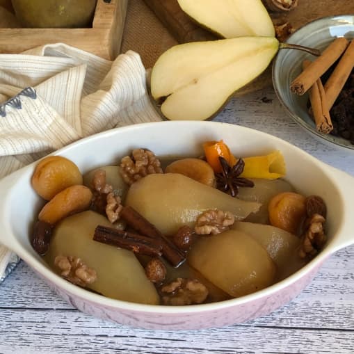 Pudin de chía con yogur y fruta