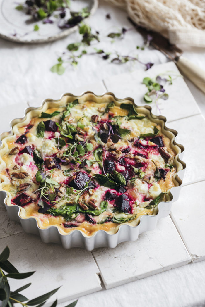 quiche de remolacha y espinacas con queso feta