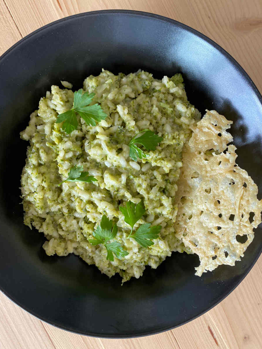 Cocina en directo risotto de brócoli con queso roncal