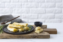 Taco de bacalao skrei con risotto de limón y gremolata