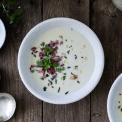 sopa fría de melón