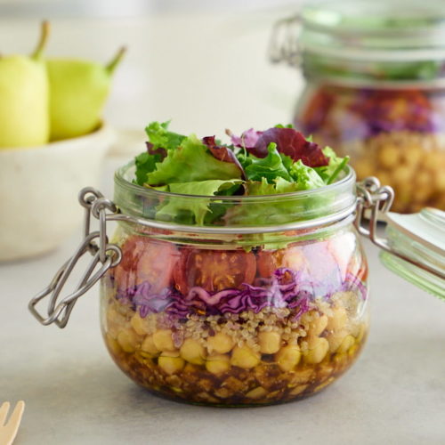 ensalada saludable de garbanzo y quinoa
