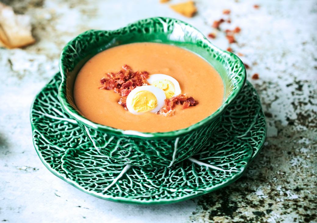 Bizcocho a la taza de chocolate y naranja