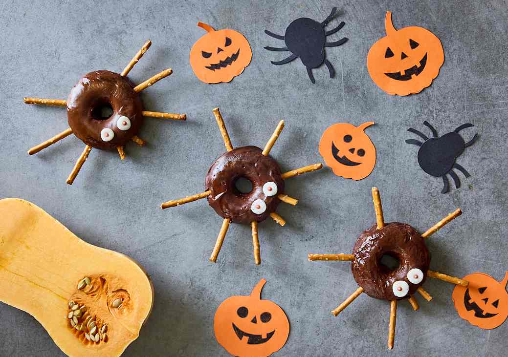 Donuts de calabaza con forma de arana