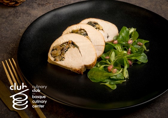 Pechuga de pavo al horno rellena