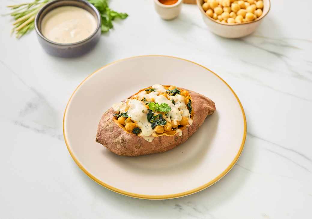 Boniatos rellenos de garbanzos y espinacas